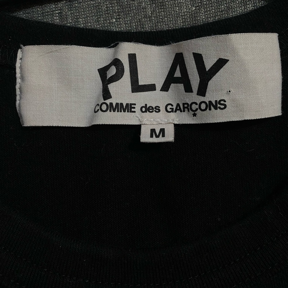 Comme des Garcons PLAY Black T-Shirt - Picture 4 of 7